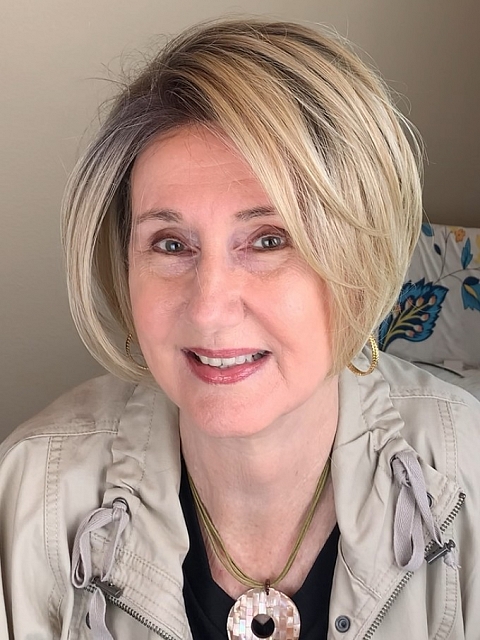 Beautiful Brown Roots Ombre Light Blonde short pixie bob Synthetic Mono Top wig GMT004