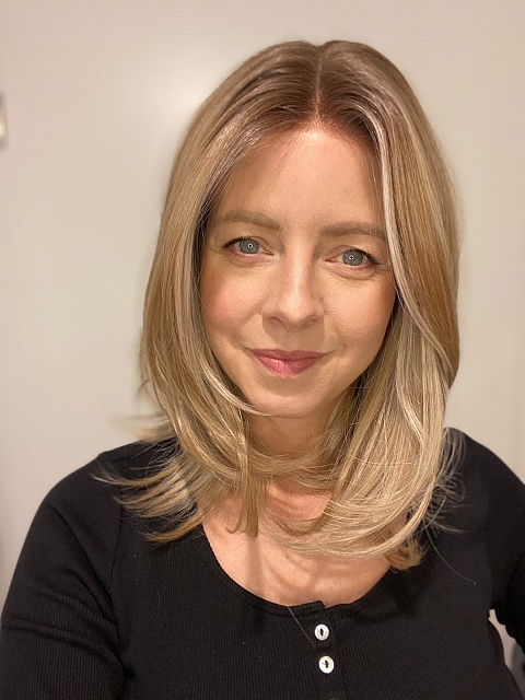 Glamvigor Hybrillia™ Blend Human Hair Honey blonde  with platinum blonde highlights strands in the front Straight Lace Part Wig GLP053