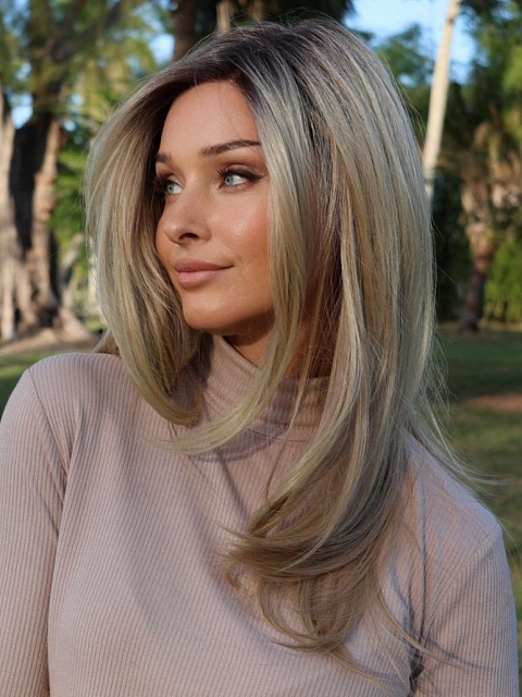 Trendy blonde ombre with gold highlights Straight  with side bangs Synthetic Lace Part Wig GLP008