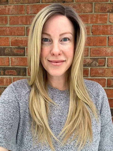 Trendy blonde ombre with gold highlights Straight  with side bangs Synthetic Lace Part Wig GLP008