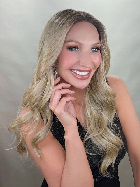 Glamvigor Hybrillia™ Blend Human Hair Exquisite Dark Honey Blonde ombre long layered wavy Lace Part Wig GLP021