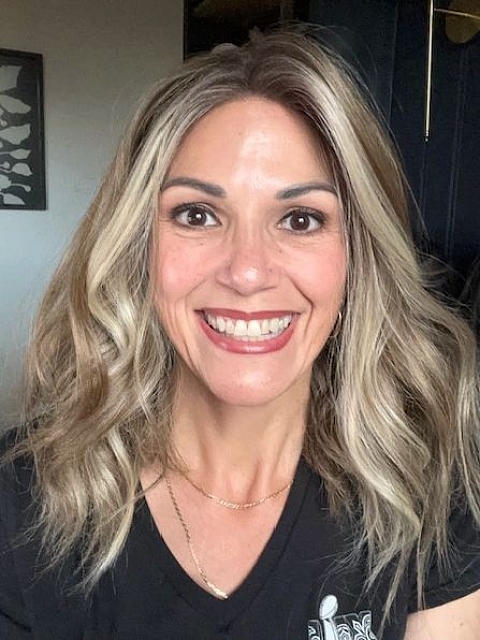 Medium Brown base with Light Golden Blonde highlights loose beach wavy synthetic Lace Part  wig glp041
