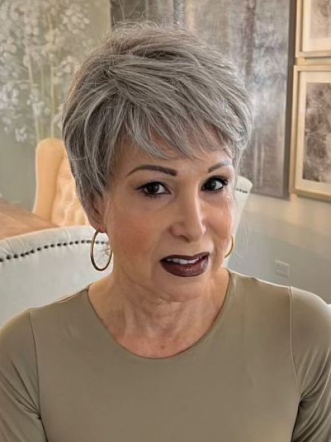Perfect Pure Silver White and Pearl Platinum Blonde Blend short  cut with layers Synthetic Wig (Basic Cap) GBC012