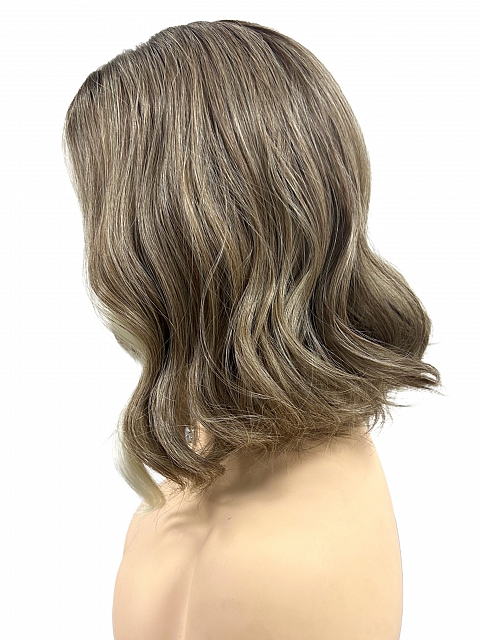 Perfectly balanced rooted blonde blends straight and wavy Bob  Synthetic Lace Part Wig GLP052