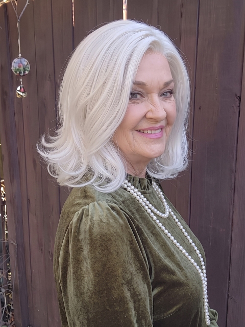 Glamvigor Hybrillia Blend Human Hair Iced Oyster Gray mid-length with light waves Lace Part Wig GLP046