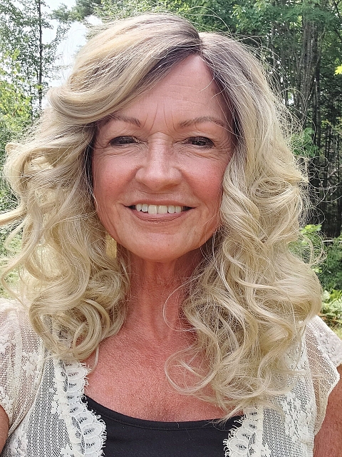 flirty Dark Blonde with Light Copper Blonde Highlights & Golden Brown Roots mid-length layered waves synthetic Lace Part  wig glp037