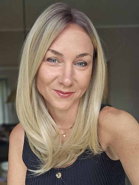 Pretty Blonde Ombre Medium layered Straight Synthetic Lace Part Wig GLP007
