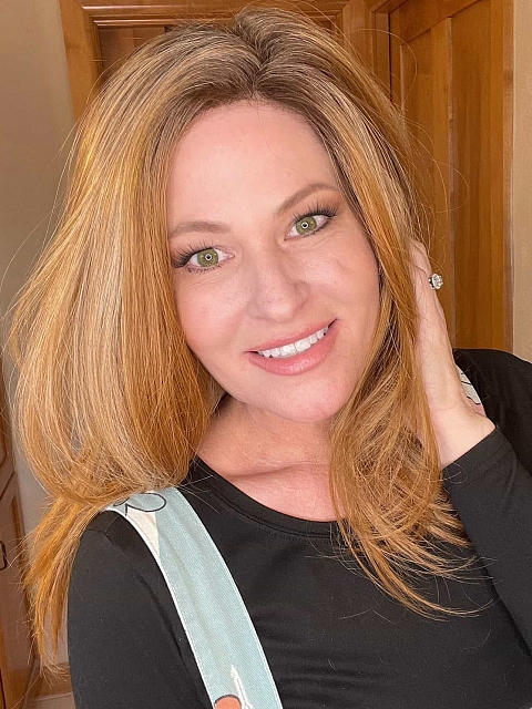 Glamvigor Hybrillia™ Blend Human Hair Dark Blonde Evenly Blended with Medium Golden Blonde  shoulder-length layered Straight  Lace Part  wig glp040