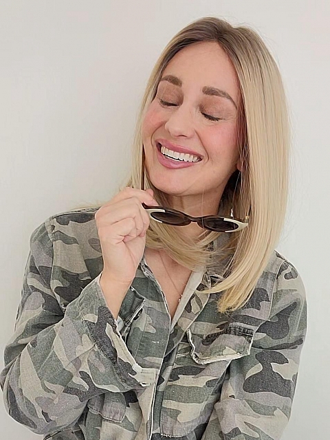 Chic Blonde Ombre Shoulder Length Straight Synthetic Lace Part Wig GLP004