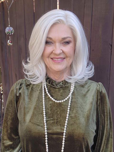 Glamvigor Hybrillia Blend Human Hair Iced Oyster Gray mid-length with light waves Lace Part Wig GLP046
