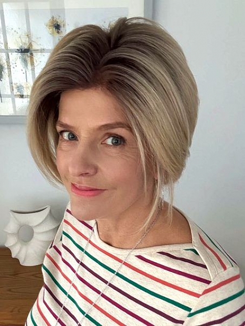 Beautiful Brown Roots Ombre Light Blonde short pixie bob Synthetic Mono Top wig GMT004