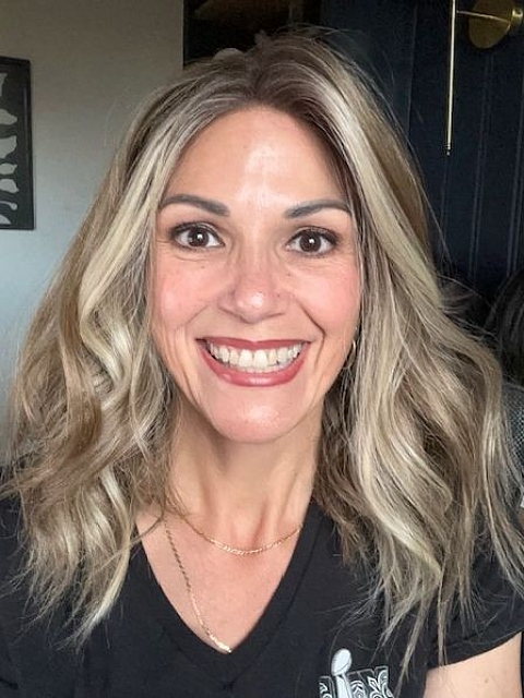 Glamvigor Hybrillia™ Blend Human Hair Medium Brown base with Light Golden Blonde highlights loose beach wavy  Lace Part  wig glp041